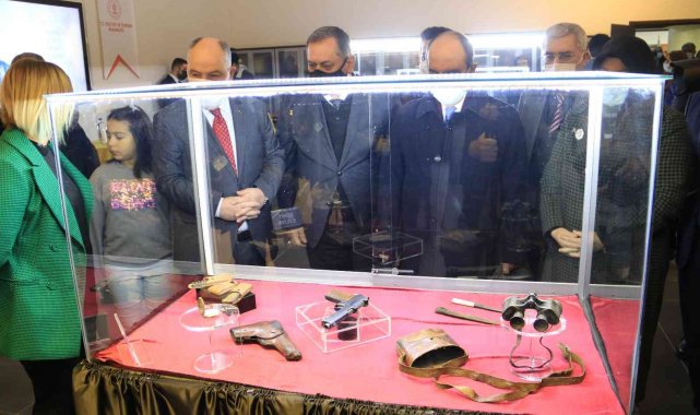 Kahramanmaraş&#039;ta &quot;Kahramanlık Ateşi&quot; sergisi açıldı