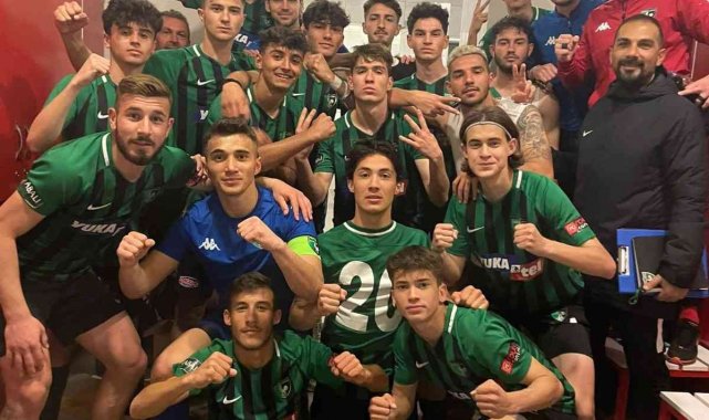 Karadeniz&#039;de Denizli fırtınası esti