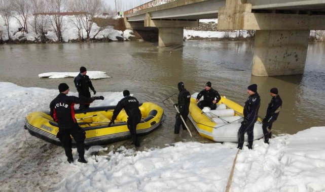 Karasu Nehri'ne düşen Yağmur için arama çalışmalarına ara verildi