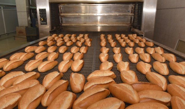 Karatay Halk Ekmek'te ekmeğin fiyatı 2 liraya düşürüldü