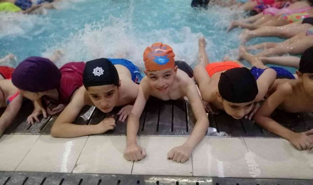 Karesi'de çocuklar sporla buluşuyor