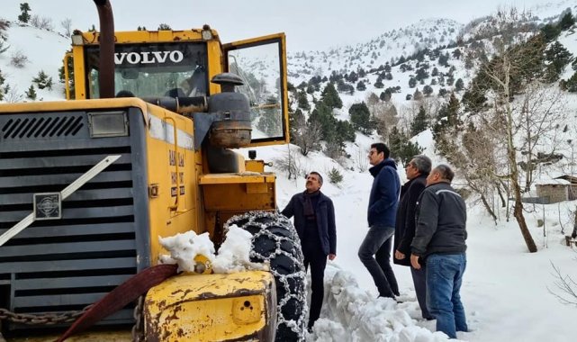 Kaymakam Ayrancı, yol açma çalışmalarını inceledi