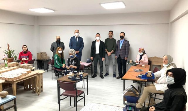 Kaymakam Görmüş; "Kadın kursiyerlerin ev ekonomisine katkılarını önemsiyoruz"