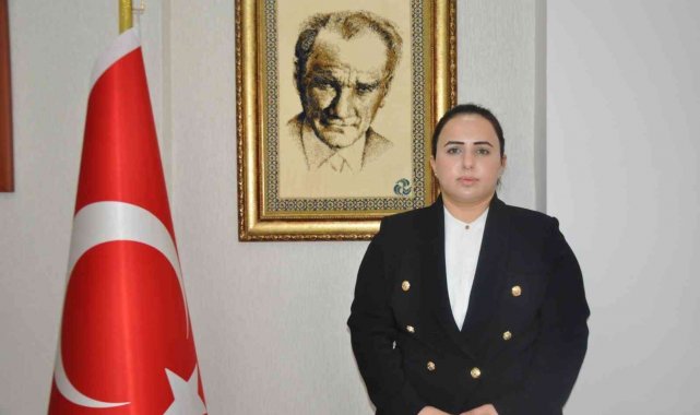 Kaymakam Nazlı Demir başarı belgesi ile ödüllendirildi