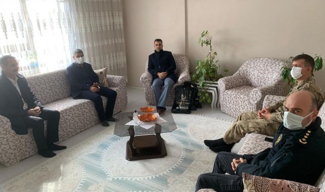 Kaymakam Savar&#039;dan şehit ve gazi ailelerine ziyaret