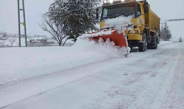 Kayseri'de 92 mahalle yolu ulaşıma açık, 3 yol kapalı