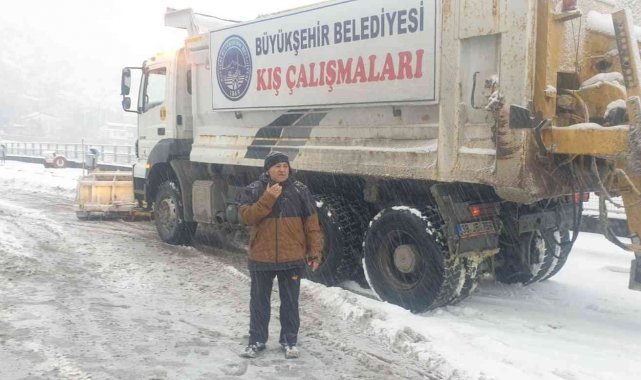 Kayseri'de karla mücadele devam ediyor