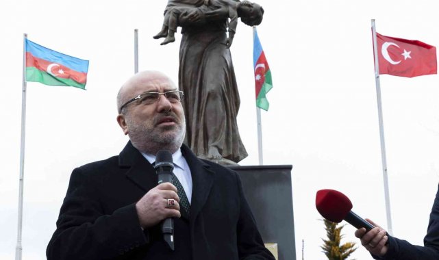 KAYÜ Rektörü Karamustafa, Hocalı Katliamı şehitlerini andı