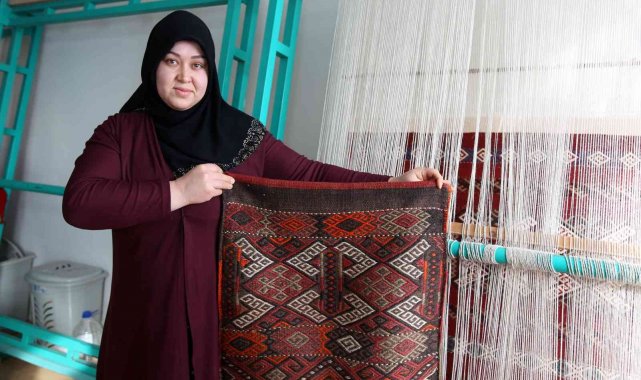 Kelkit Zilli Kiliminde 100 yıllık yeni desen bulundu