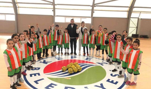 Kepez'de hentbol takımı kuruluyor