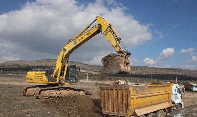 Kilis'in dev projesi Tekstilkent için hafriyat çalışmaları start aldı