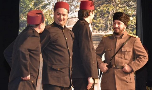 Kırıkkale'de 'Feda' tiyatro oyunu izleyicilerle buluştu