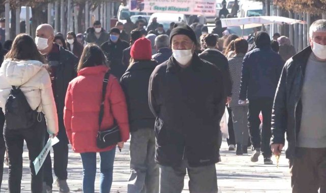 Kırıkkale&#039;de Covid-19 alarmı: Risk haritası kızardı