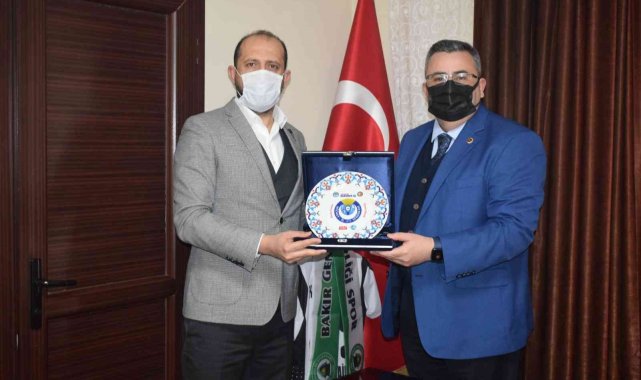 Kırkağaç Belediyesi ile Hizmet İş Sendikası ek protokol imzaladı