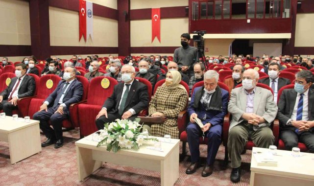 KMÜ'de 2021 Yunus Emre ve Türkçe Yılı değerlendirme toplantısı yapıldı