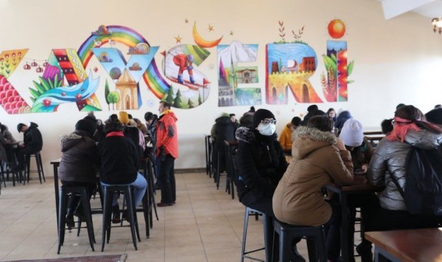 Kocasinan'ın başarılı öğrencileri Erciyes gezisi ile ödüllendiriliyor