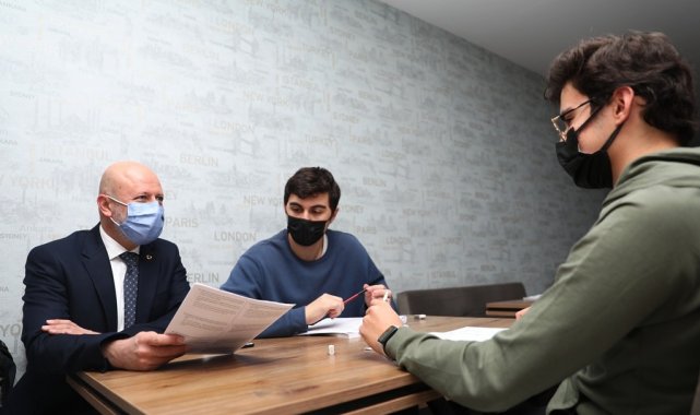 Kocasinanlı gençler, Gençlik merkezinde sınava hazırlanıyor