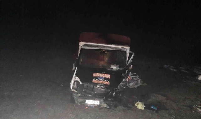 Kontrolden çıkan kamyonet takla attı: 3 yaralı