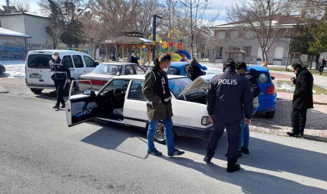 Konya Polisinden çocuk ve gençlerin korunmasına yönelik denetim