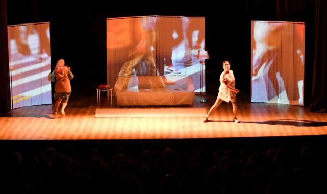 Konyaaltı Belediyesi'nin ev sahipliğinde Kadın Oyunları Festivali başladı