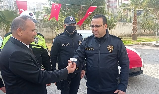 Kozan emniyetine hayırseverlerden araç bağışı