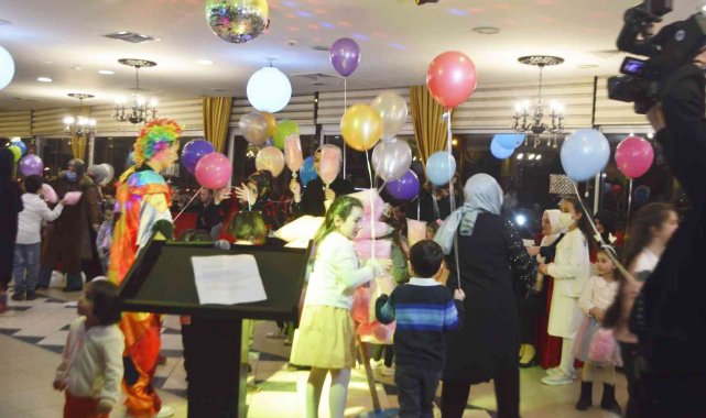 KÜKAD'dan "Altın Kalpli Aileler" gecesi