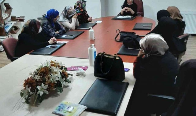 Kursiyerlere davranış problemleri çözümleri anlatıldı