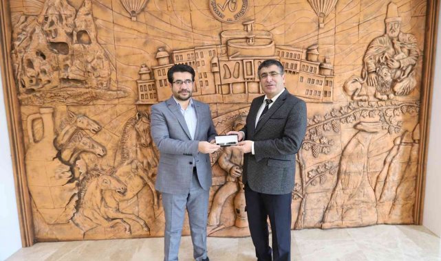 Kuruluşunun 30. yılında Eğitim-Bir-Sen'den Rektör Aktekin'e Ziyaret