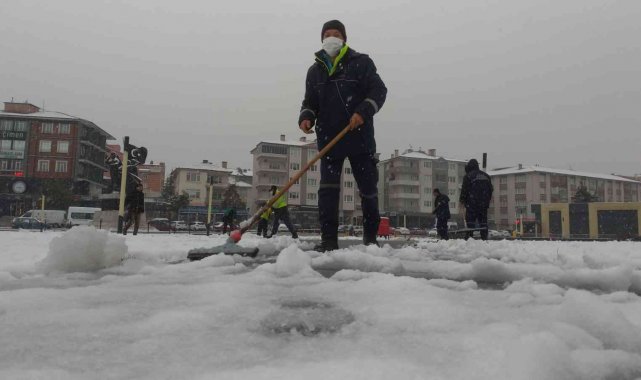Kütahya beyaza büründü