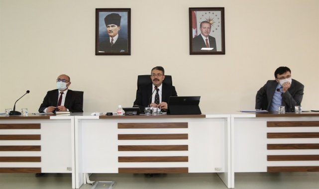 Kütahya'da 19 bin şahıs sorgulandı, 2 bin servis aracı kontrol edildi