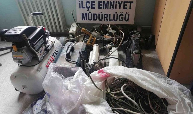 Kütahya'da bağ evi hırsızları tutuklandı