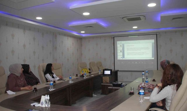 Malazgirt'te "Meme Kanseri ve Korunma Yolları" konulu konferans