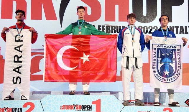Mamaklı sporcular 'Uluslararası Açık Tekvando Turnuvası'na damgasını vurdu