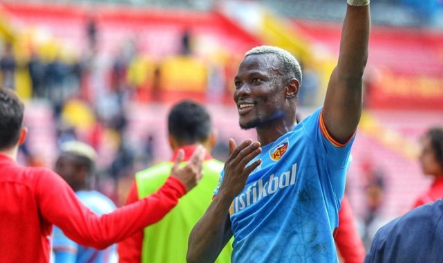 Mame Baba Thiam 10. golünü attı