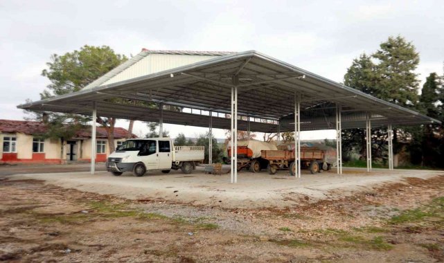 Manavgat Belediyesi'nden Cevizler ve Kızılağaç'a çok amaçlı kapalı alan