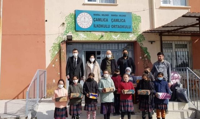 Manisa Büyükşehir Belediyesi öğrencileri sevindirdi