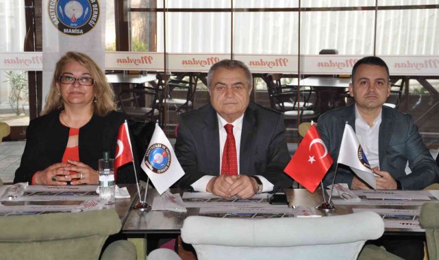 Manisa'da 3 dernek Azerbaycanlı öğrenciler ile kahvaltıda buluştu