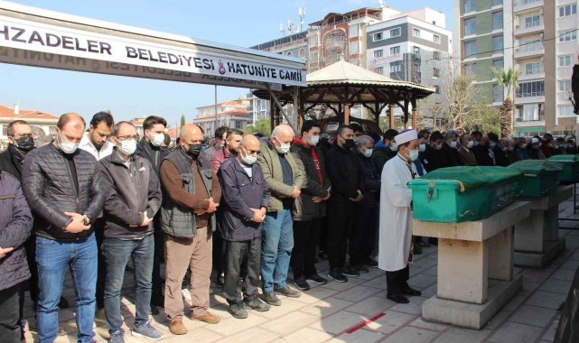 Manisalı ünlü şair ve yazar son yolculuğuna uğurlandı