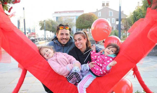 Marmaris Belediyesi'nden sevgililer günü etkinliği