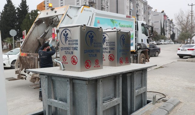 Merkezefendi'nin 50 farklı noktasına yer altı çöp konteyneri yerleştirildi