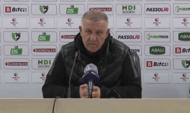 Mesut Bakkal: "Böyle bir maçı 2-2'ye getirmek galibiyet kadar güzel"