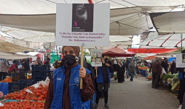 Milas&#039;ta &#039;&#039;Kadına Yönelik Şiddete Dur De&#039;&#039; Eylemi