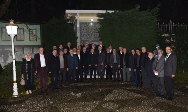 Millete hizmet yolunda tekvücutlar