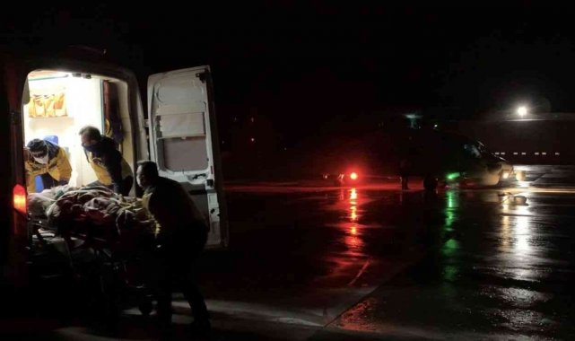MSB: "Gökçeada'da acil sağlık müdahalesine ihtiyaç duyan iki vatandaşımız Çanakkale'ye tahliye edildi"