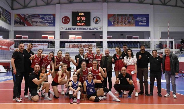 Muratpaşa, Sultanlar Ligi'ne göz kırpıyor