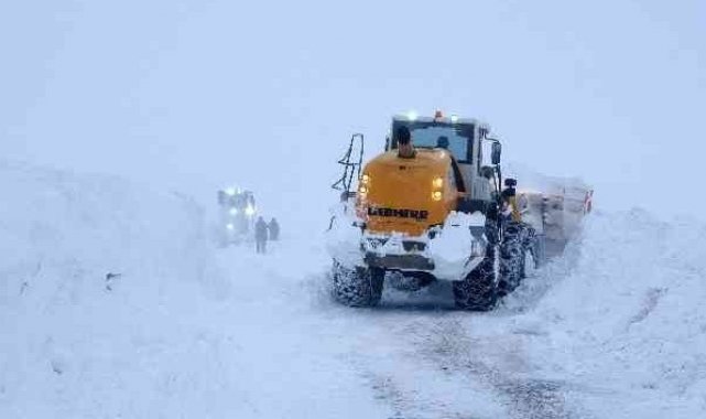Muş'ta 5 köy yolu ulaşıma kapandı