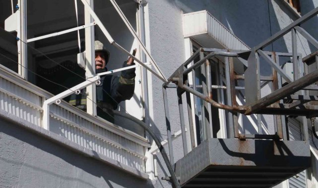 Mutfakta çıkan yangın korkuttu