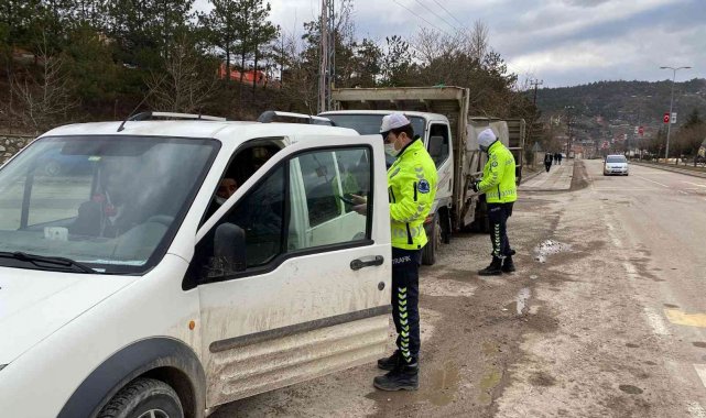 Nallıhan&#039;da kış lastiği denetimi yapıldı