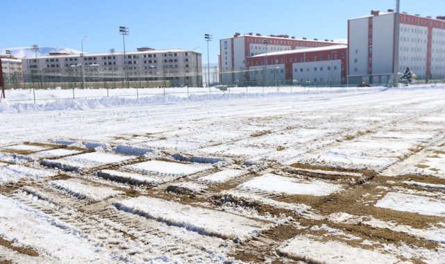 Niğde Anadolu FK - Adıyaman FK maçı Aksaray'da oynanacak