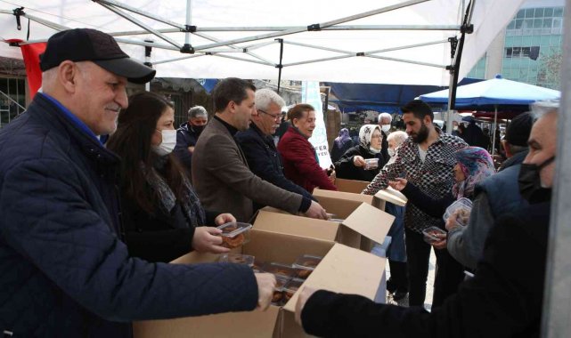 Nilüferliler&#039;e kandil simidi ikramı